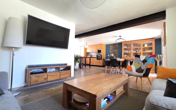 Maison à vendre    5 pièces •  Les Angles