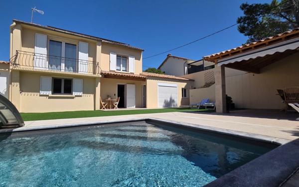 Maison à vendre    5 pièces •  Les Angles