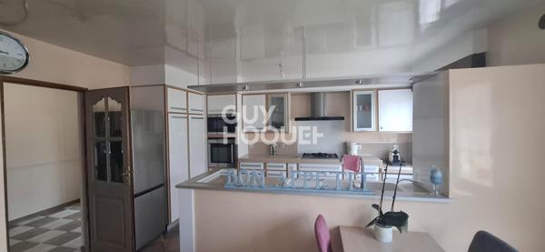 Maison Les Mureaux 180 m² sans travaux