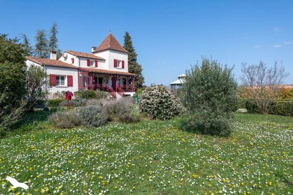 Maison à vendre |  Cahors |  8 pièces | 181 m²