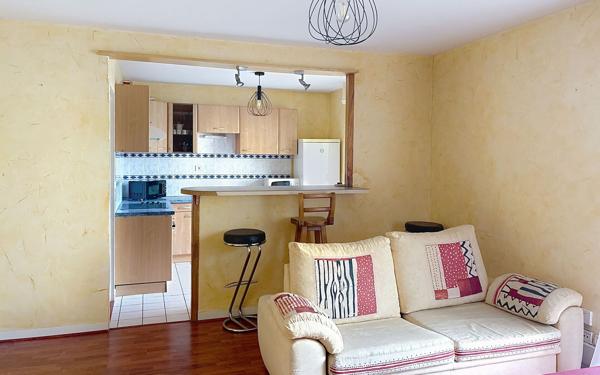 Appartement à vendre    2 pièces • 50 m2 Billère