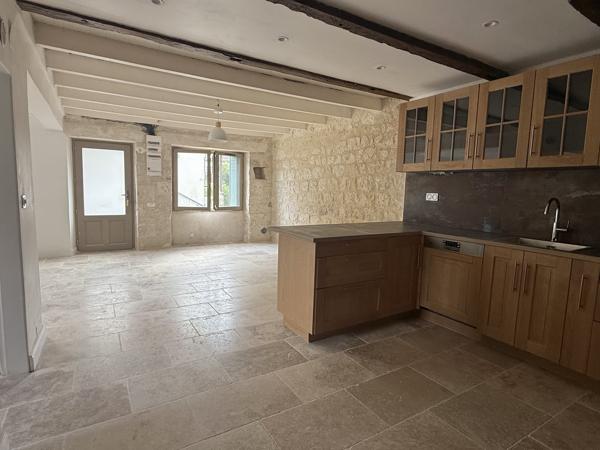 Maison de village avec 2 chambres