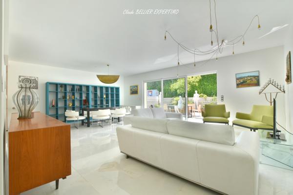Maison mitoyenne de 2024, avec Terrasse, notée B au DPE à vendre à Marseille 8eme Quartier Vieille Chapelle /