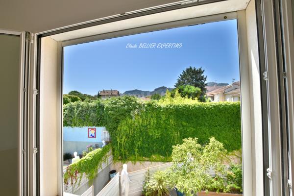 Maison mitoyenne de 2024, avec Terrasse, notée B au DPE à vendre à Marseille 8eme Quartier Vieille Chapelle /