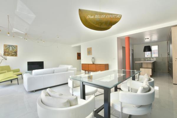 Maison mitoyenne de 2024, avec Terrasse, notée B au DPE à vendre à Marseille 8eme Quartier Vieille Chapelle /