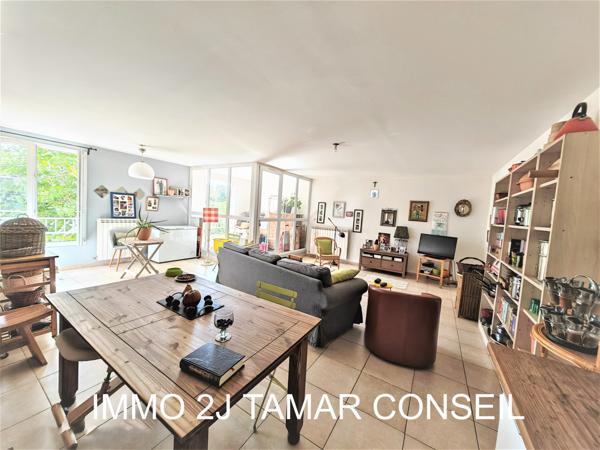 Cadenet (84160) Avenue Philippe de Girard Appartement T3 77,39 m² 84160 CADENET