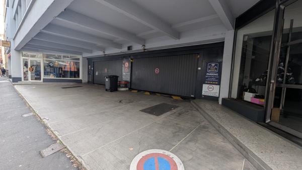 PARKING - BONNABAUD