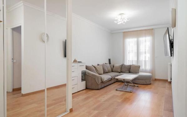 Appartement à vendre    3 pièces • 62 m2 Nice