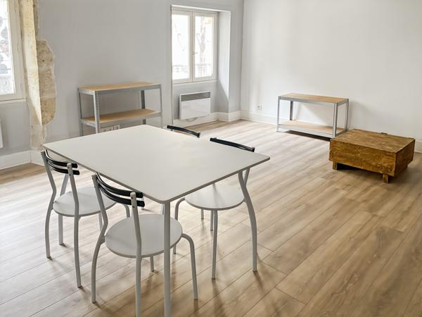 Auch (32000) Appartement T2 de 39m2 - Auch centre