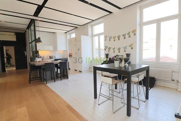 Vente / Appartement T6+