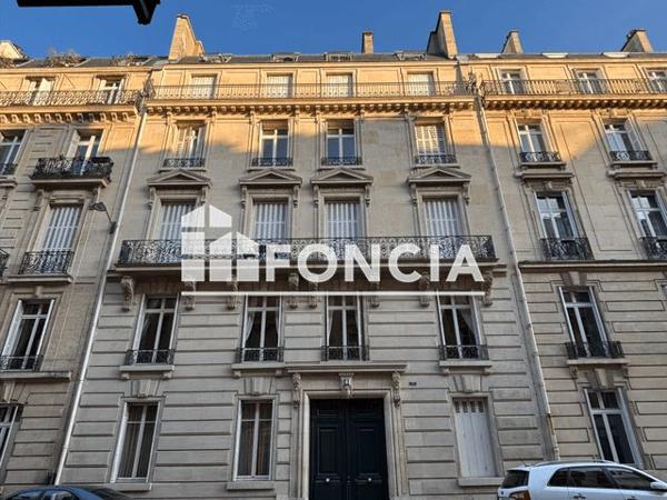 Location Appartement 4 pièces 94.12 m² - 4 RUE PHALSBOURG Paris 75017