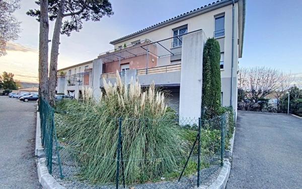 Appartement à vendre    3 pièces • 56,60 m2 Le Pontet