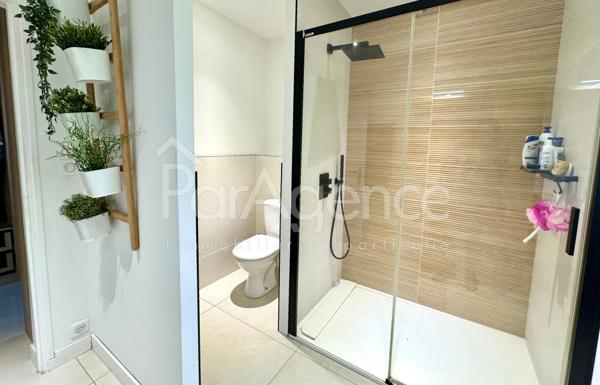 Villa 9 pièces Parc arboré avec piscine