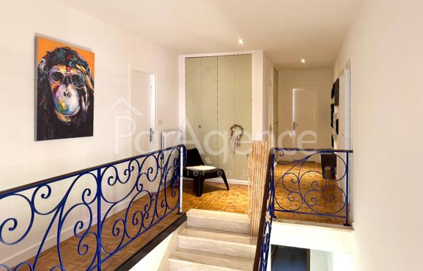 Villa 9 pièces Parc arboré avec piscine