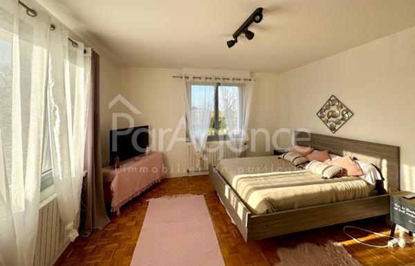 Villa 9 pièces Parc arboré avec piscine