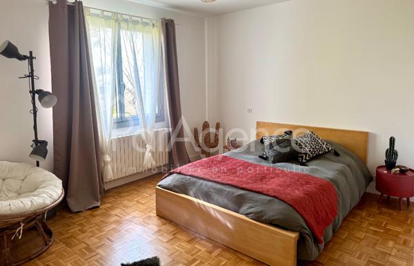 Villa 9 pièces Parc arboré avec piscine