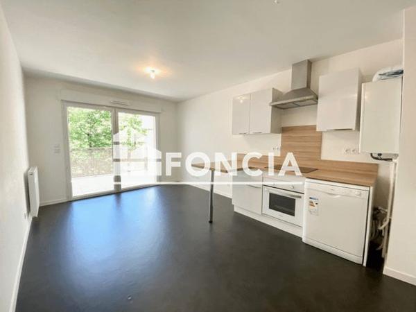 Location Appartement 3 pièces 57.8 m² - 11 AVENUE EUGENE GOUIN Tours 37200