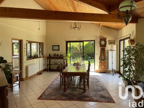 Maison à vendre 7 pièces 169 m² Échillais