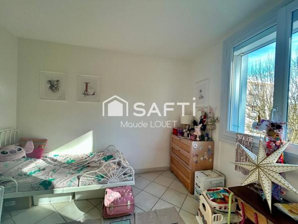 EAUBONNE - APPARTEMENT 4 PIECES - 2/3 CHAMBRES - BALCON -  BOX - CAVE