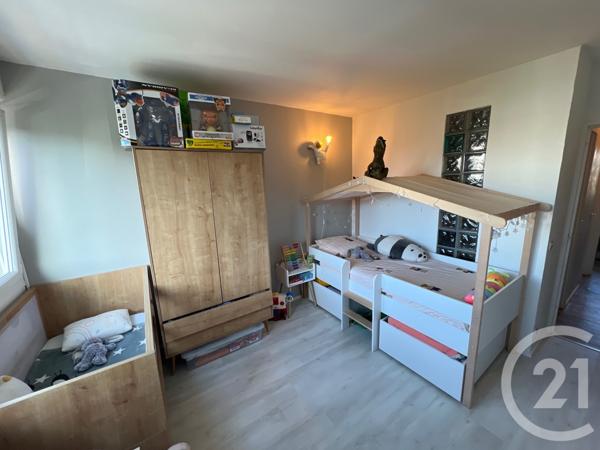 Appartement F4 à vendre  4 pièces - 74,71 m2 AUBERGENVILLE - 78