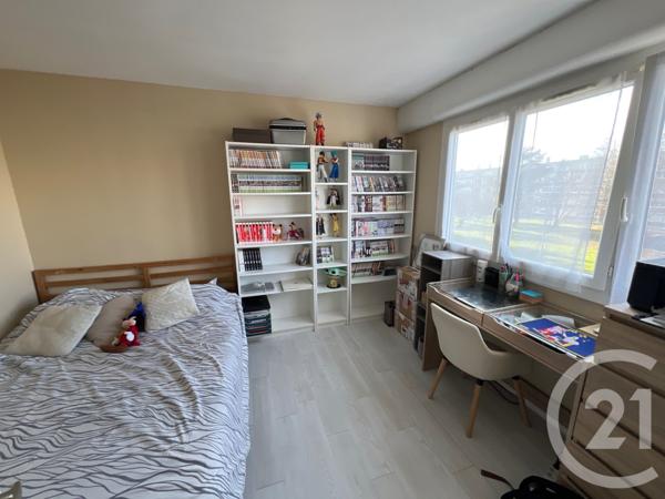 Appartement F4 à vendre  4 pièces - 74,71 m2 AUBERGENVILLE - 78