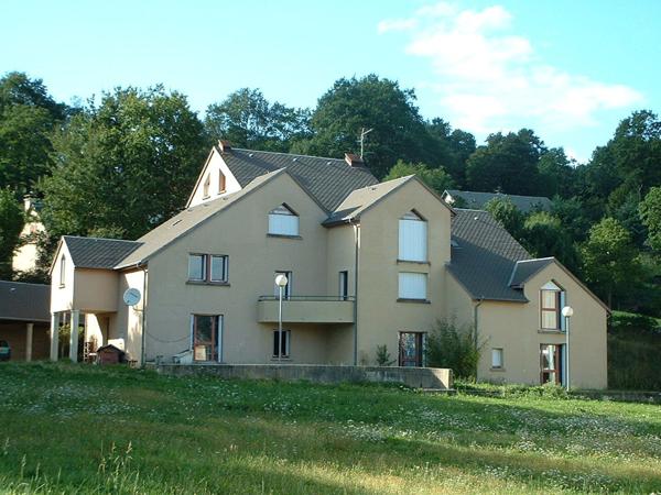 Appartement Salles Curan 4 pièce(s) 85.61 m2