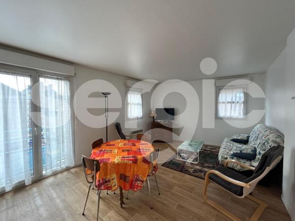 Location 2 Pieces 45 80000 Amiens 25 0004 02 0098