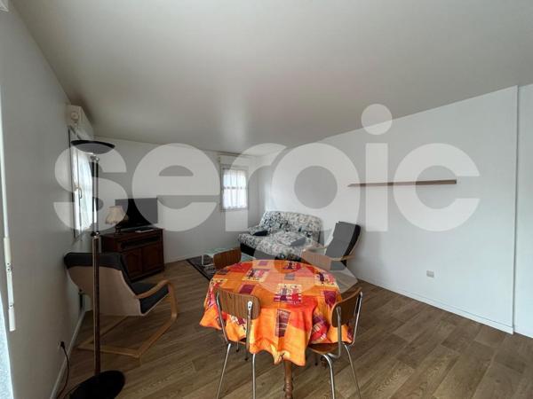 Location 2 Pieces 45 80000 Amiens 25 0004 02 0098