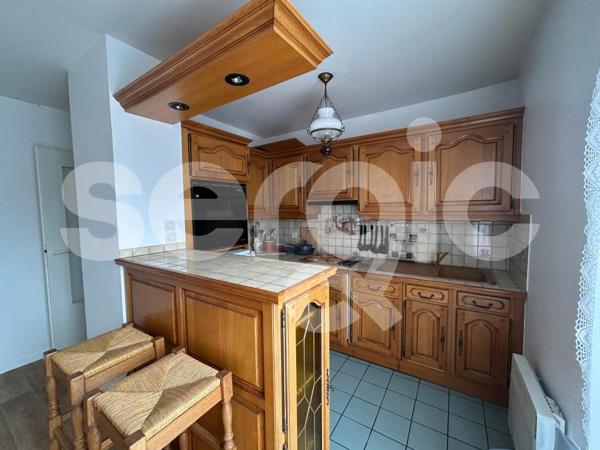 Location 2 Pieces 45 80000 Amiens 25 0004 02 0098
