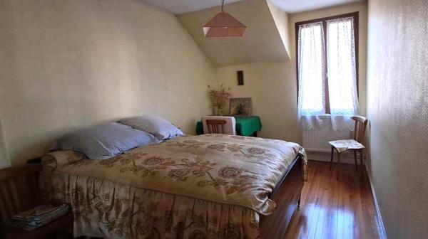 Maison divisée en 4 appartements au cœur d'Arreau