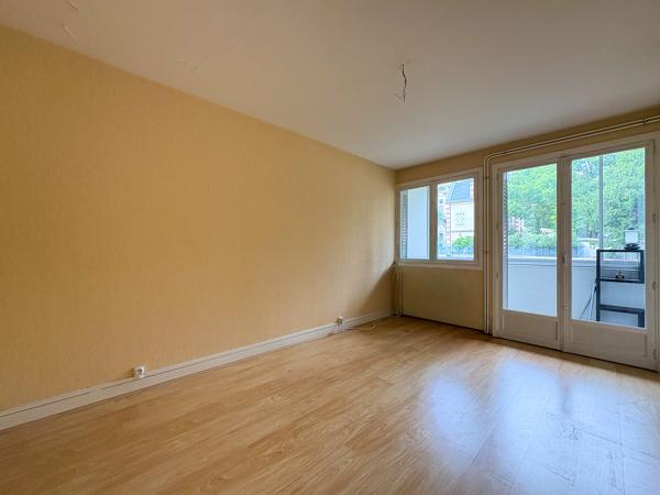 Appartement T3 74m² 2 balcons + garage