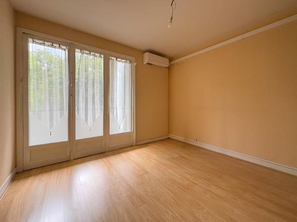Appartement T3 74m² 2 balcons + garage