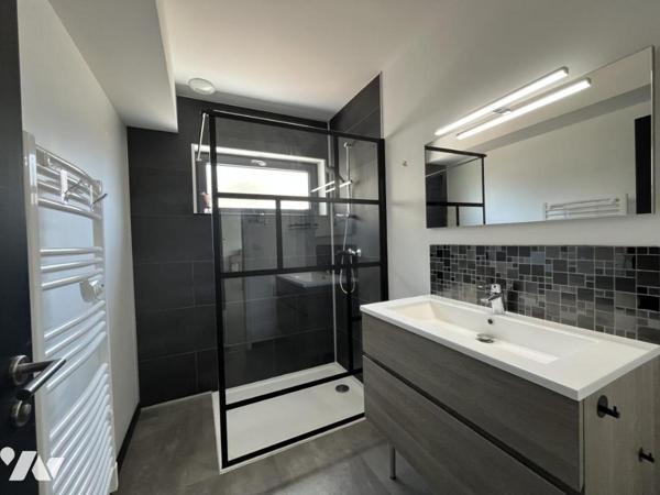 Maison contemporaine de plain-pied à Miserey-Salines (118 m²) – DPE A