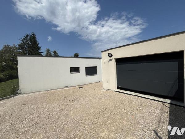 Maison contemporaine de plain-pied à Miserey-Salines (118 m²) – DPE A