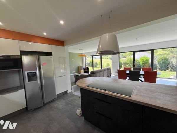 Maison contemporaine de plain-pied à Miserey-Salines (118 m²) – DPE A