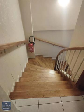 Local professionnel à louer 145m²