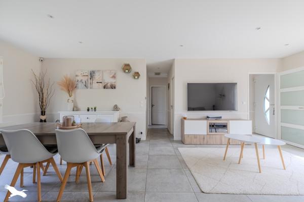 Maison à vendre 359 040 € Carbon-Blanc 5 p 100 m² DPE C