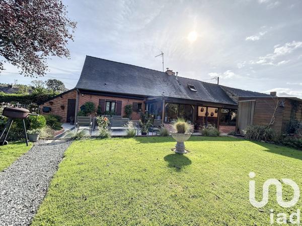 Maison 6 pièces de 133 m² à Guémené-Penfao (44290)