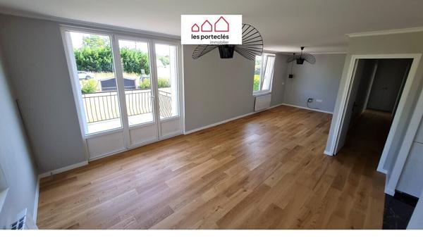 Maison: cuis sal/sej 3ch + ss/sol: cuis été, 1 ch, cave garage /1935m²