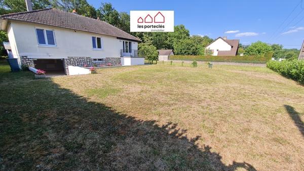Maison: cuis sal/sej 3ch + ss/sol: cuis été, 1 ch, cave garage /1935m²