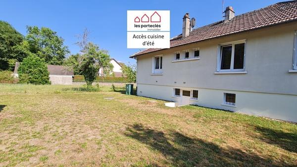 Maison: cuis sal/sej 3ch + ss/sol: cuis été, 1 ch, cave garage /1935m²