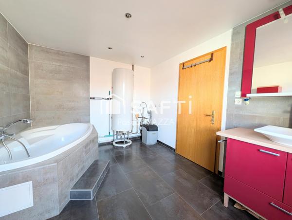 duplex 112m² avec terrasse et garage, centre ville