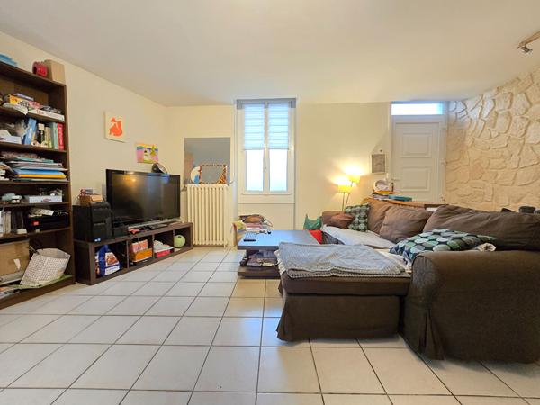 Maison - Appartement  familial 4 pièces à la Croix Fleurie