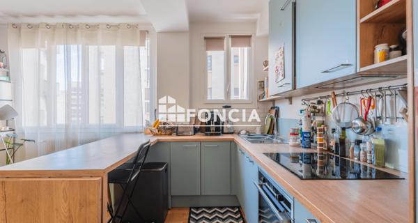 À vendre Appartement 2 pièces 50.06 m² - Paris 75019