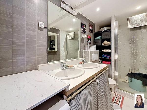 Appartement  3 pièce(s)  58m2 loi carrez 70m² au sol