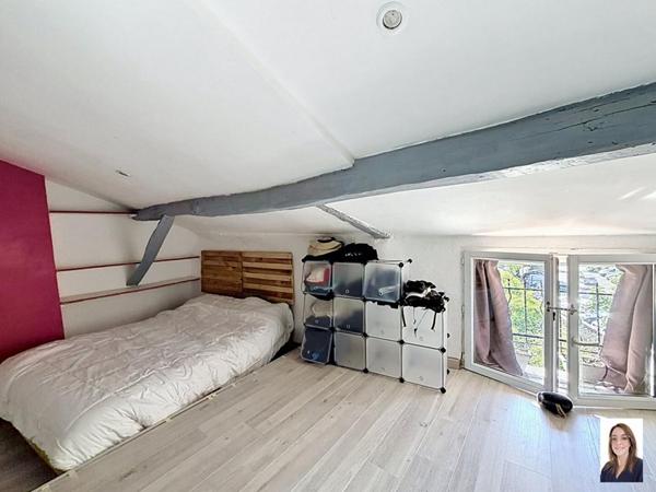 Appartement  3 pièce(s)  58m2 loi carrez 70m² au sol