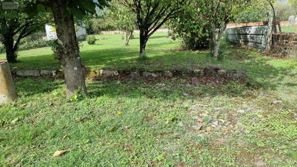 Maison de ville à vendre à Jonzac en Charente-Maritime (17500), ref : 1866