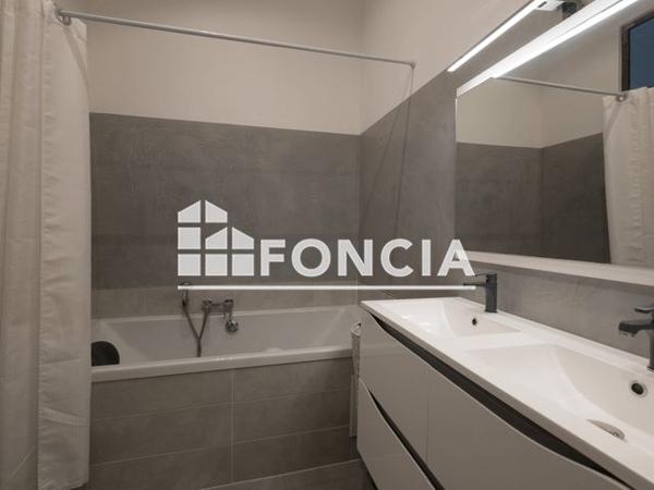 À vendre Appartement 4 pièces 128.88 m² - Tournon-sur-rhône 07300