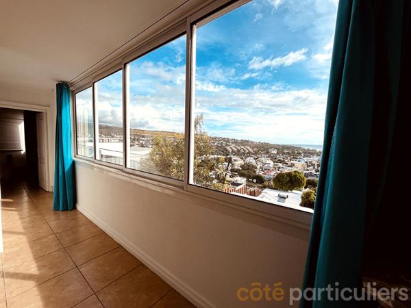 Location Appartement98 m² - 4 Pièces - SAINT GILLES LES BAINS (97434)