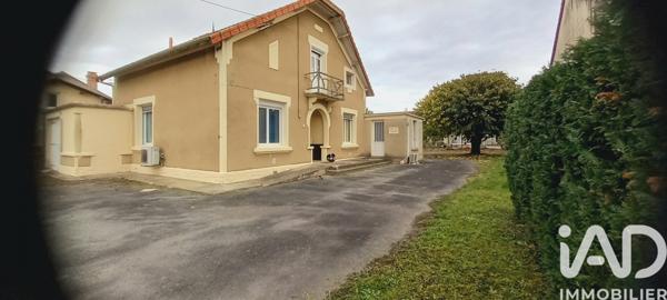 Maison à vendre 9 pièces 188 m² Montpon-Ménestérol